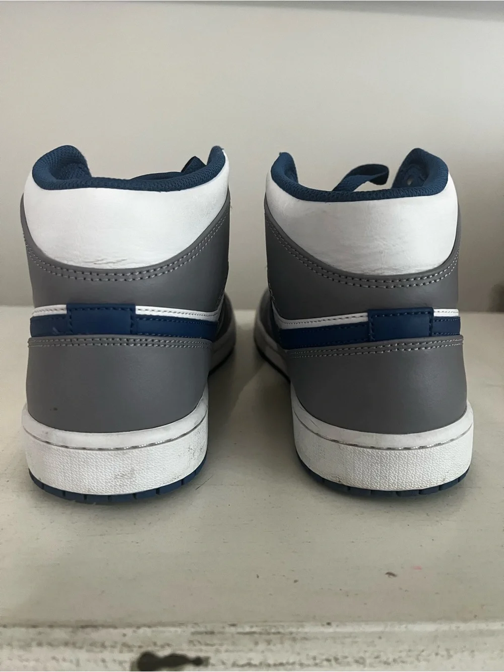 Nike Air Jordan 1 Mid Cement True Blue